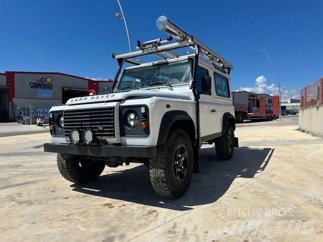 Land Rover Defender Kistehergépjárművek