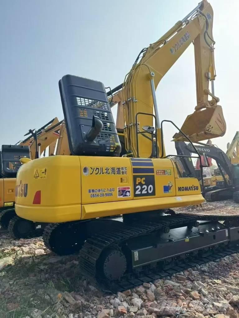 Komatsu PC 220-8 Lánctalpas kotrók