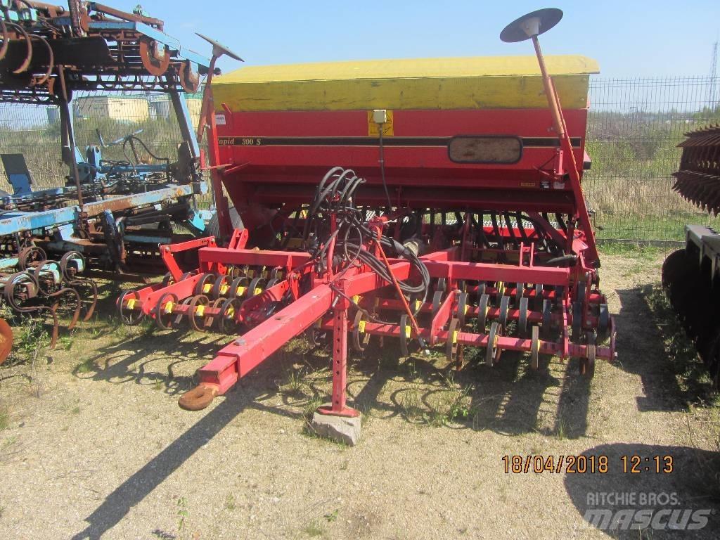 Väderstad Rapid 300S Vetőgépek