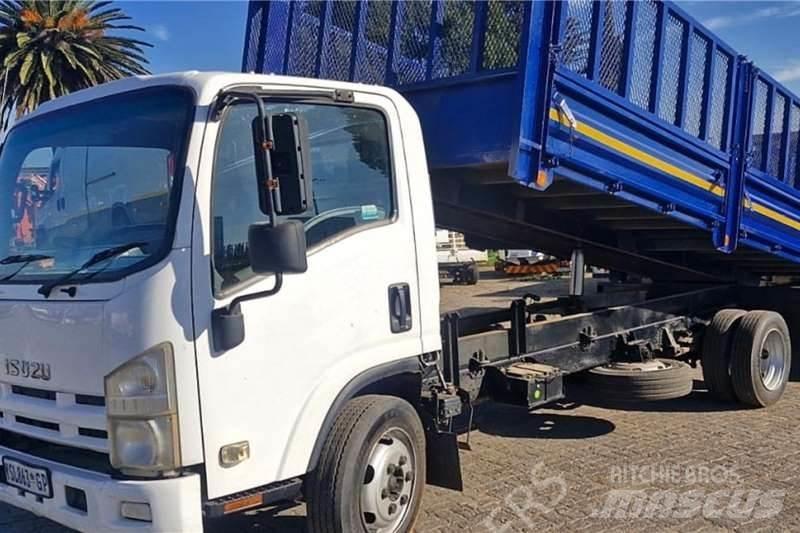 Isuzu NQR500 Egyéb