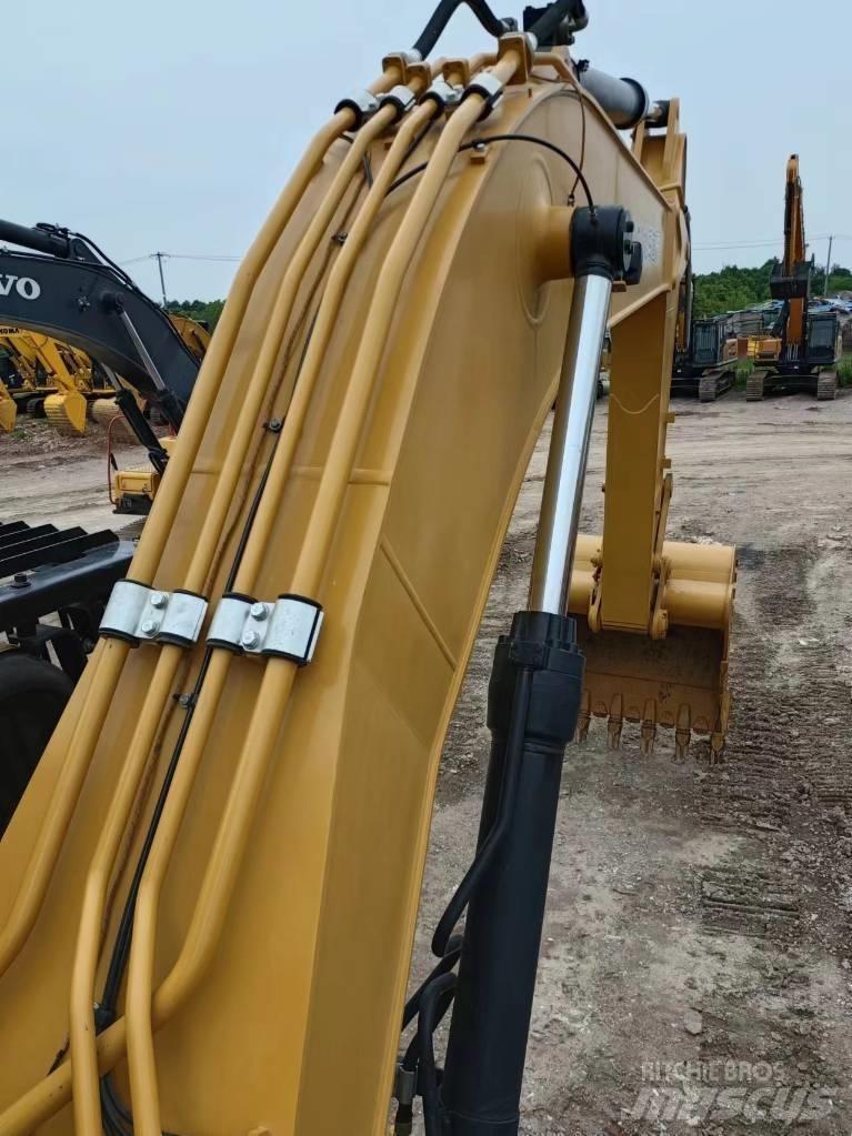 CAT 340 D L Lánctalpas kotrók