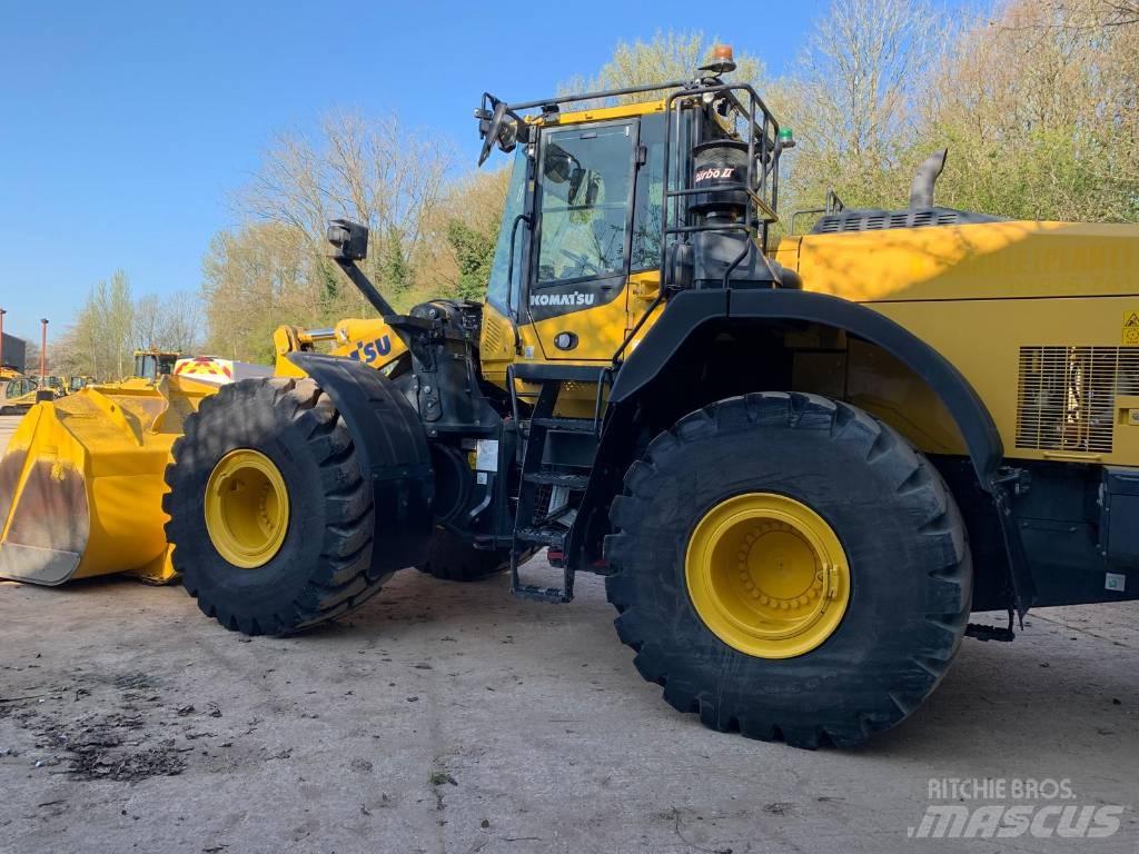 Komatsu WA470-8E0 Gumikerekes homlokrakodók