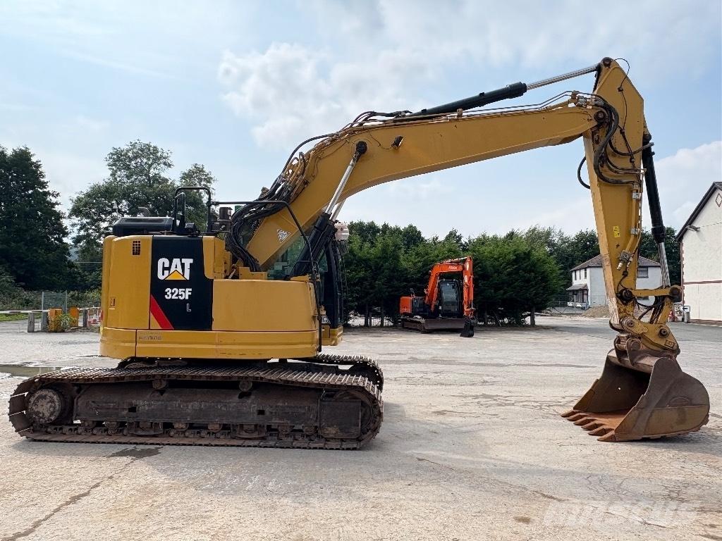 CAT 325 FL CR Lánctalpas kotrók