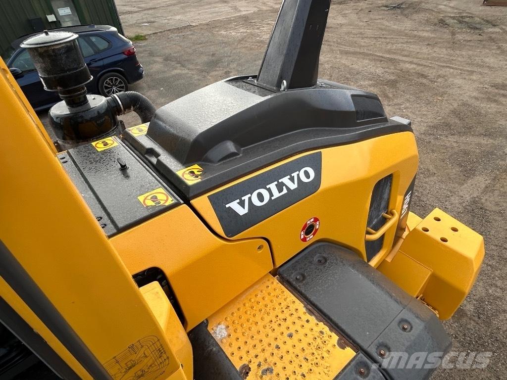 Volvo L90H Gumikerekes homlokrakodók