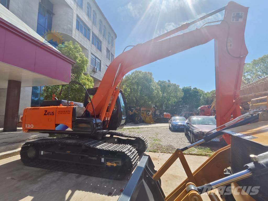 Hitachi ZX 130 Lánctalpas kotrók