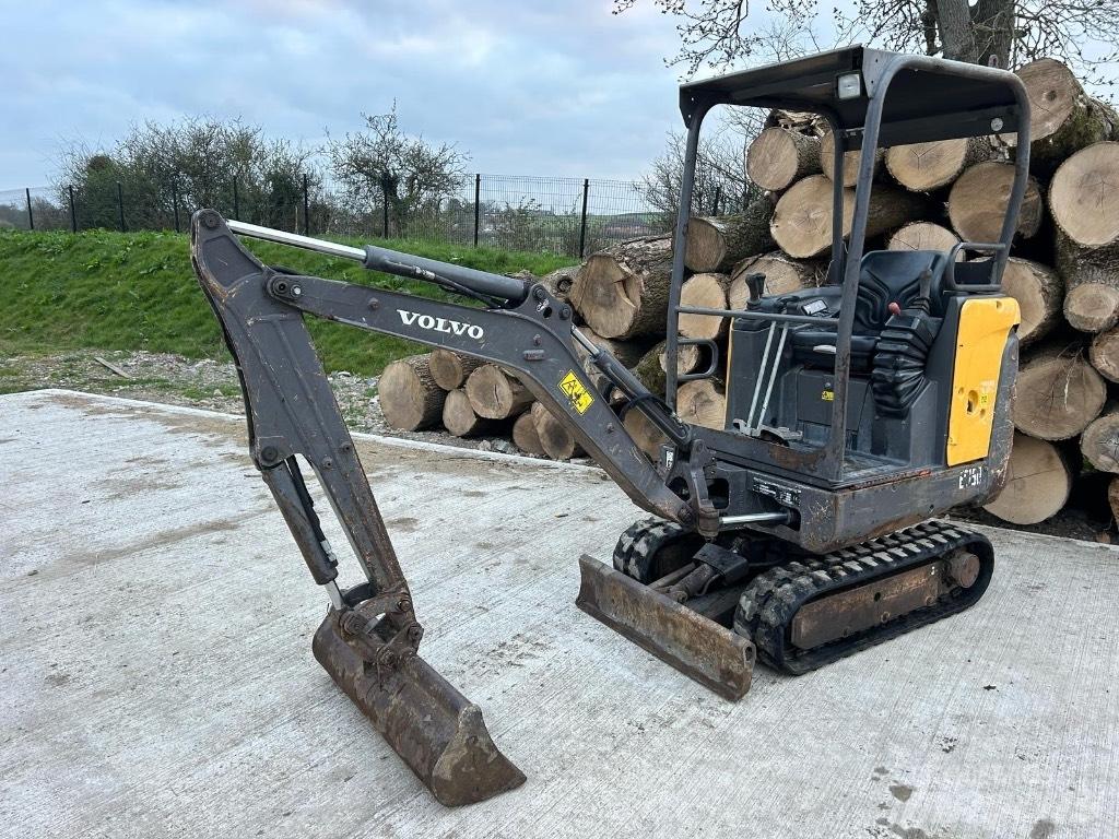 Volvo EC 15D Mini kotrók < 7t