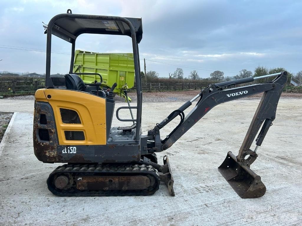 Volvo EC 15D Mini kotrók < 7t