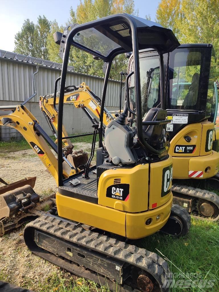 CAT 301.7 Mini kotrók < 7t