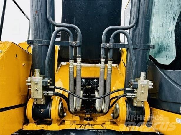 DEERE 470G LC Lánctalpas kotrók