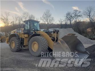 CAT 982 M Gumikerekes homlokrakodók