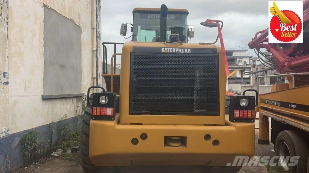 CAT 966 H Gumikerekes homlokrakodók