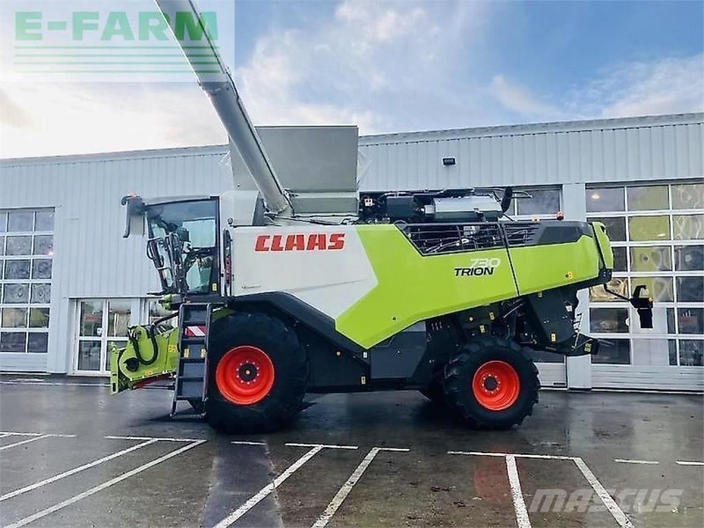 CLAAS trion 730 Kombájnok