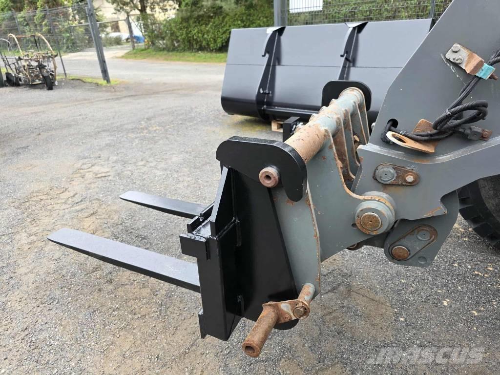 CLAAS Scorpion 7044 Teleszkópos mezőgazdasági rakodók