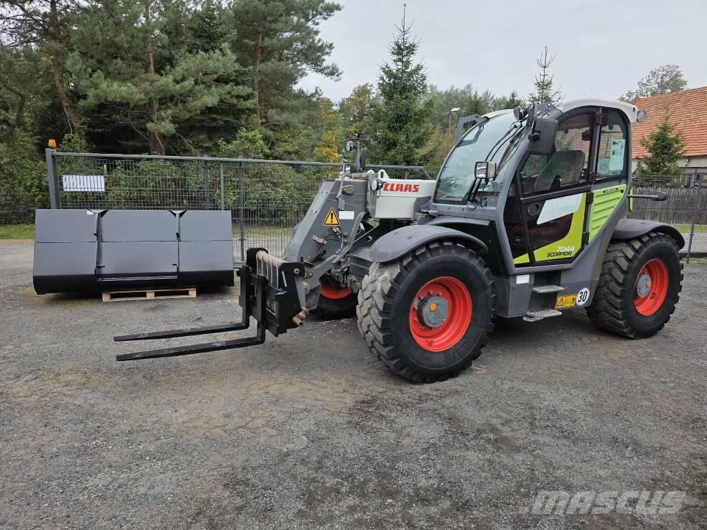 CLAAS Scorpion 7044 Teleszkópos mezőgazdasági rakodók