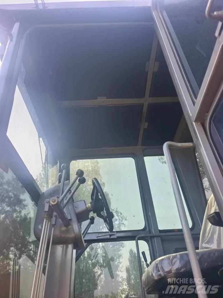 CAT 140H Gréderek
