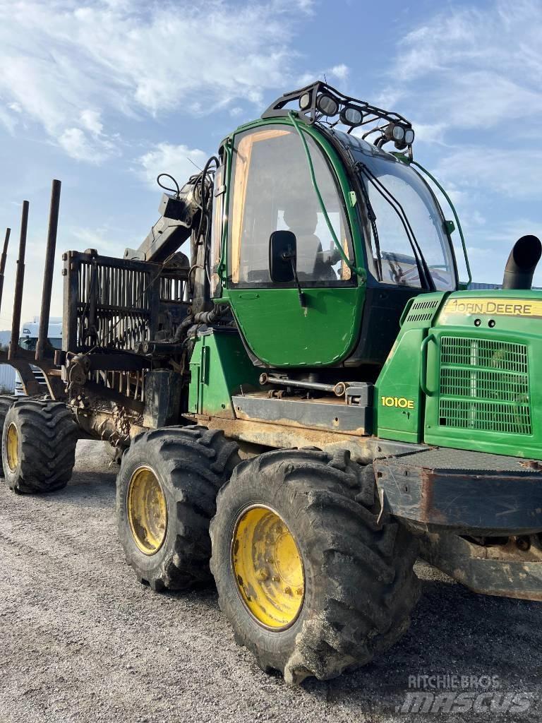 John Deere 1010 E Kihordók