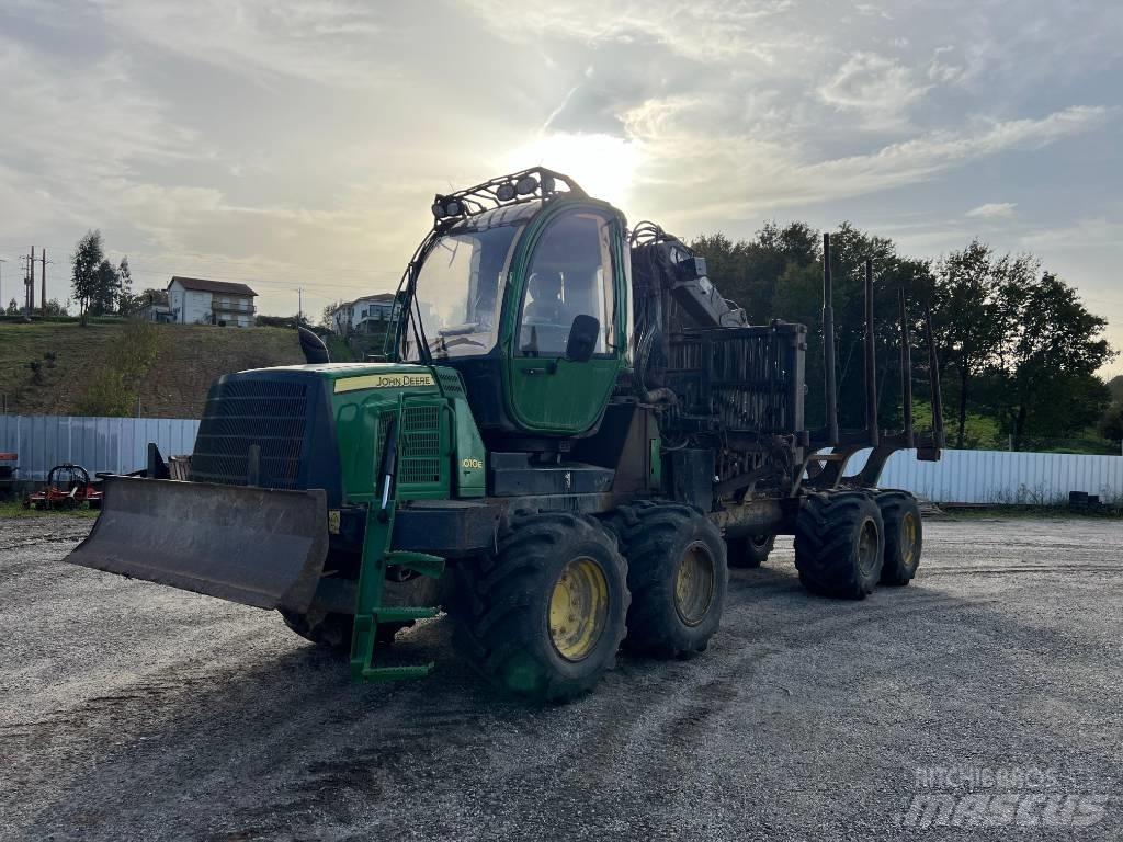 John Deere 1010 E Kihordók