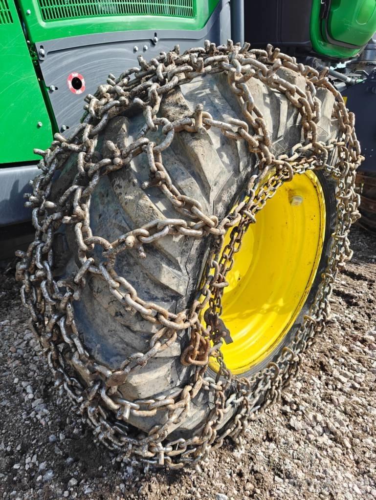 John Deere 1270 G Betakarítók