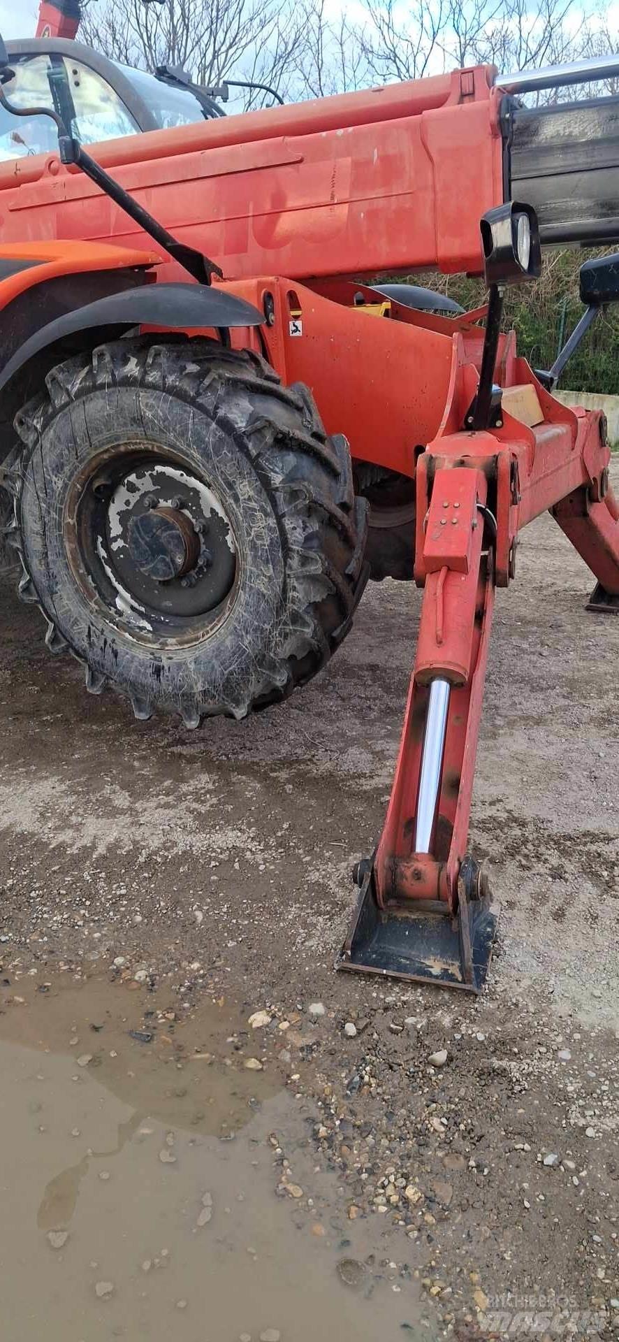 Manitou MT1440 Teleszkópos rakodók