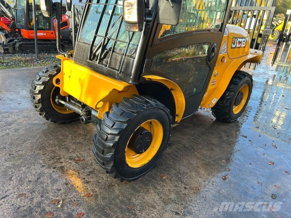 JCB 520-40 Teleszkópos rakodók