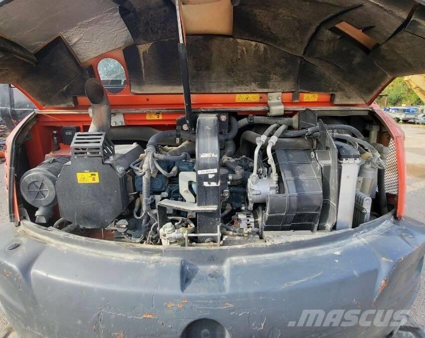 Kubota KX 080-4 Közepes (midi) kotrók 7 t - 12 t