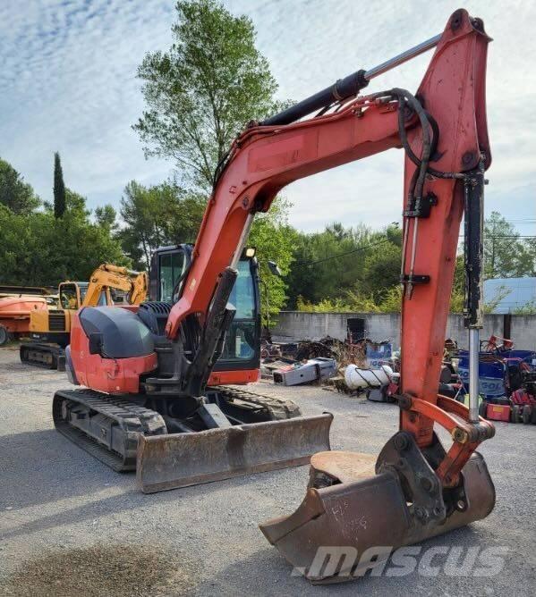 Kubota KX 080-4 Közepes (midi) kotrók 7 t - 12 t