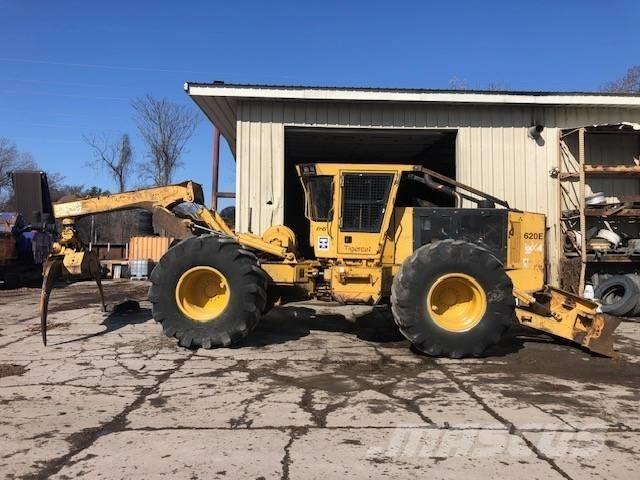 Tigercat 620 Vonszolók