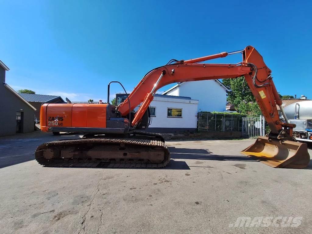Hitachi ZX250LC Lánctalpas kotrók