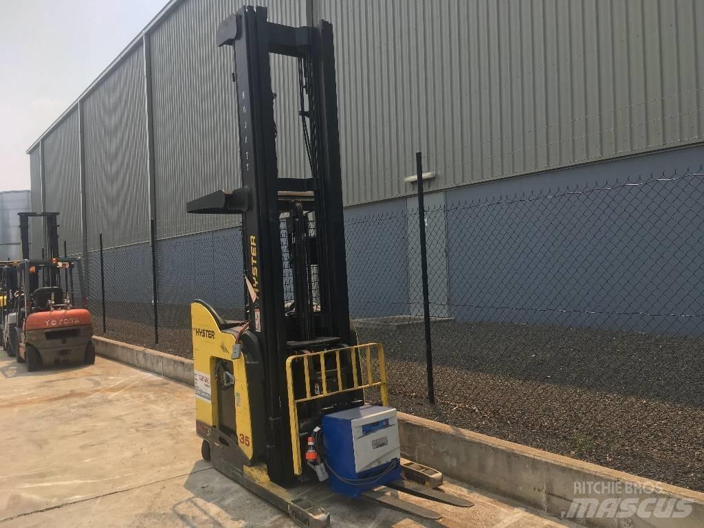 Hyster N35ZDR Tolóoszlopos targonca