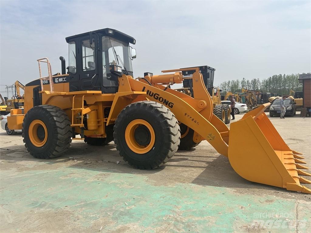 LiuGong 856 Gumikerekes homlokrakodók