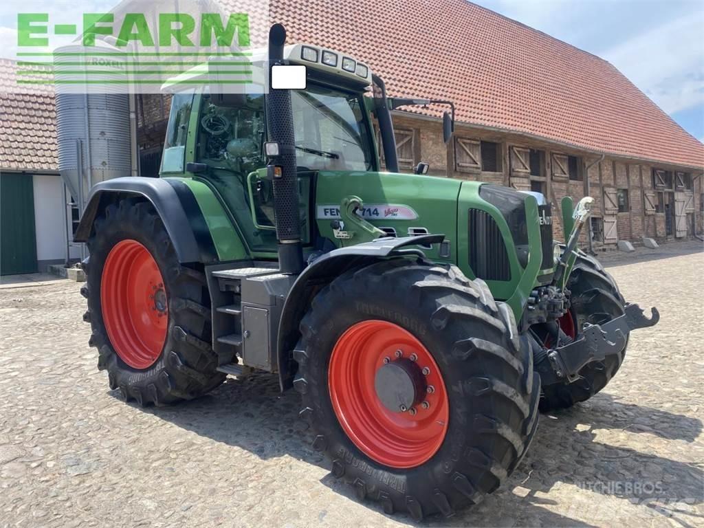Fendt 714 TMS Traktorok