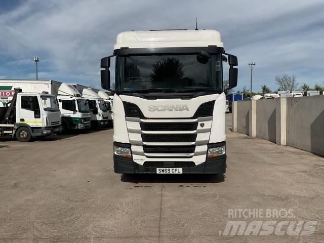 Scania R 450 Nyergesvontatók