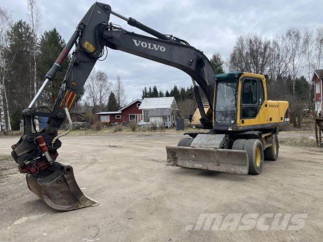 Volvo EW 180 B Gumikerekes kotrók