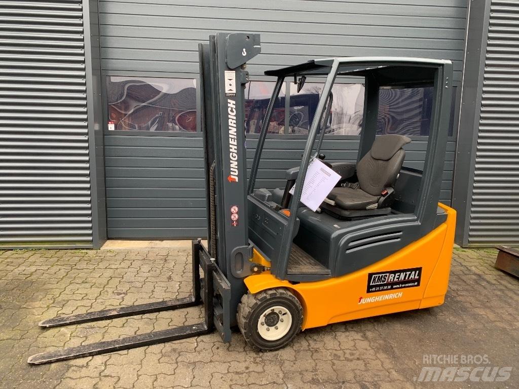 Jungheinrich EFG 218 Elektromos targoncák