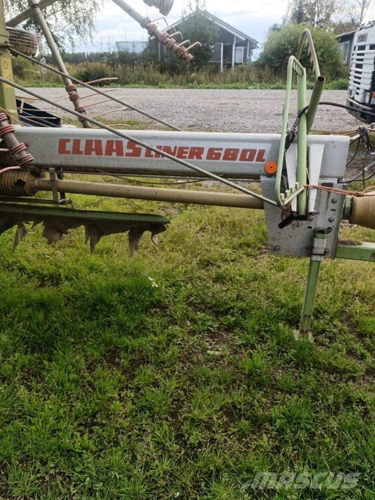 CLAAS Liner 680 Rendforgatók