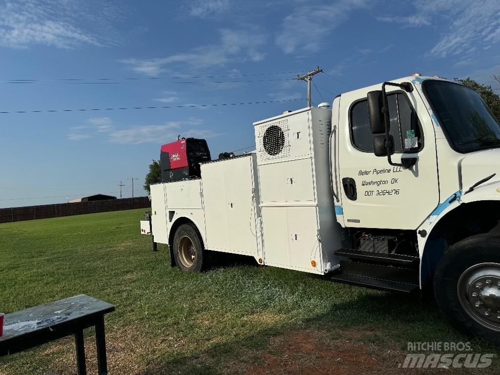 Freightliner M2 106 Közúti karbantartó haszongépek