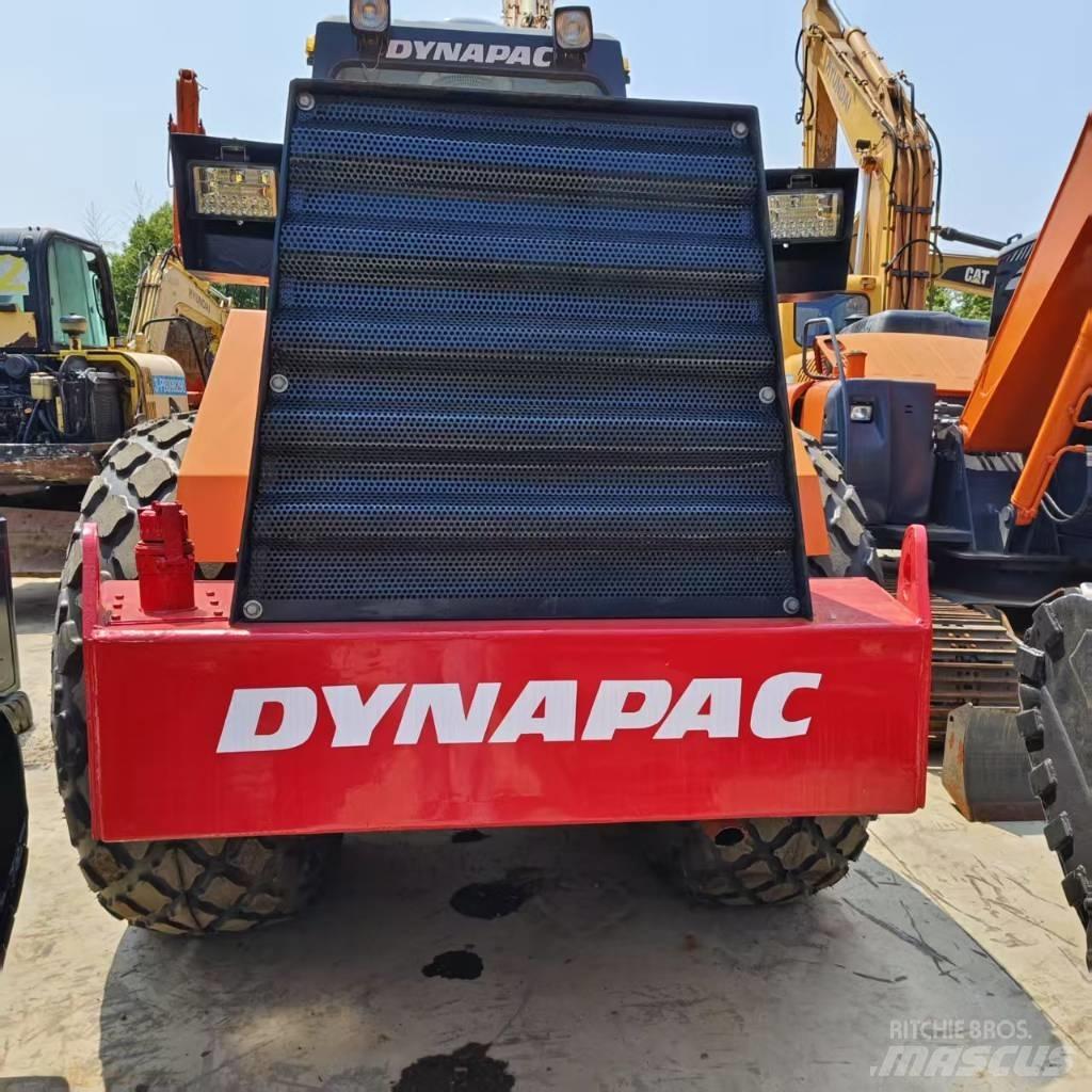 Dynapac CA25D Egydobos hengerek