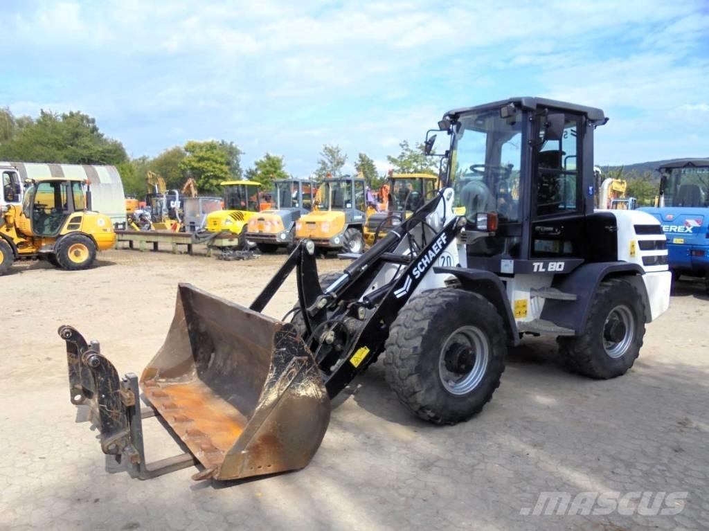Schaeff TL 80 Gumikerekes homlokrakodók