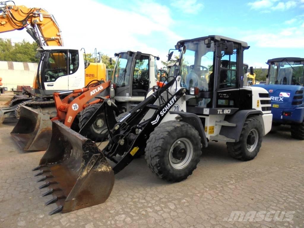 Schaeff TL 80 Gumikerekes homlokrakodók