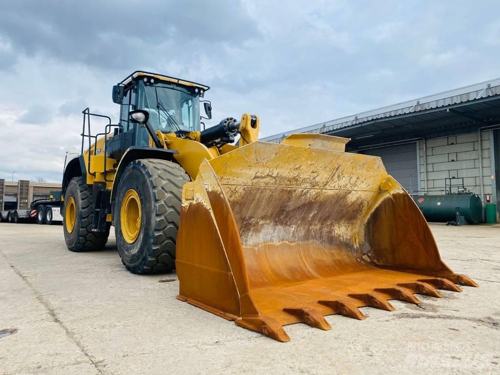CAT 972 Gumikerekes homlokrakodók