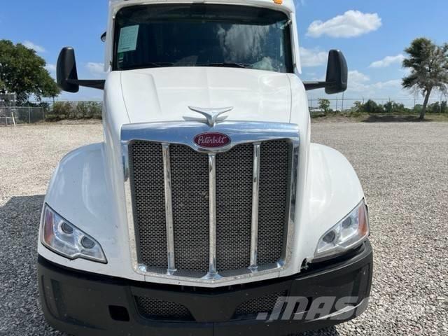Peterbilt 579 Nyergesvontatók
