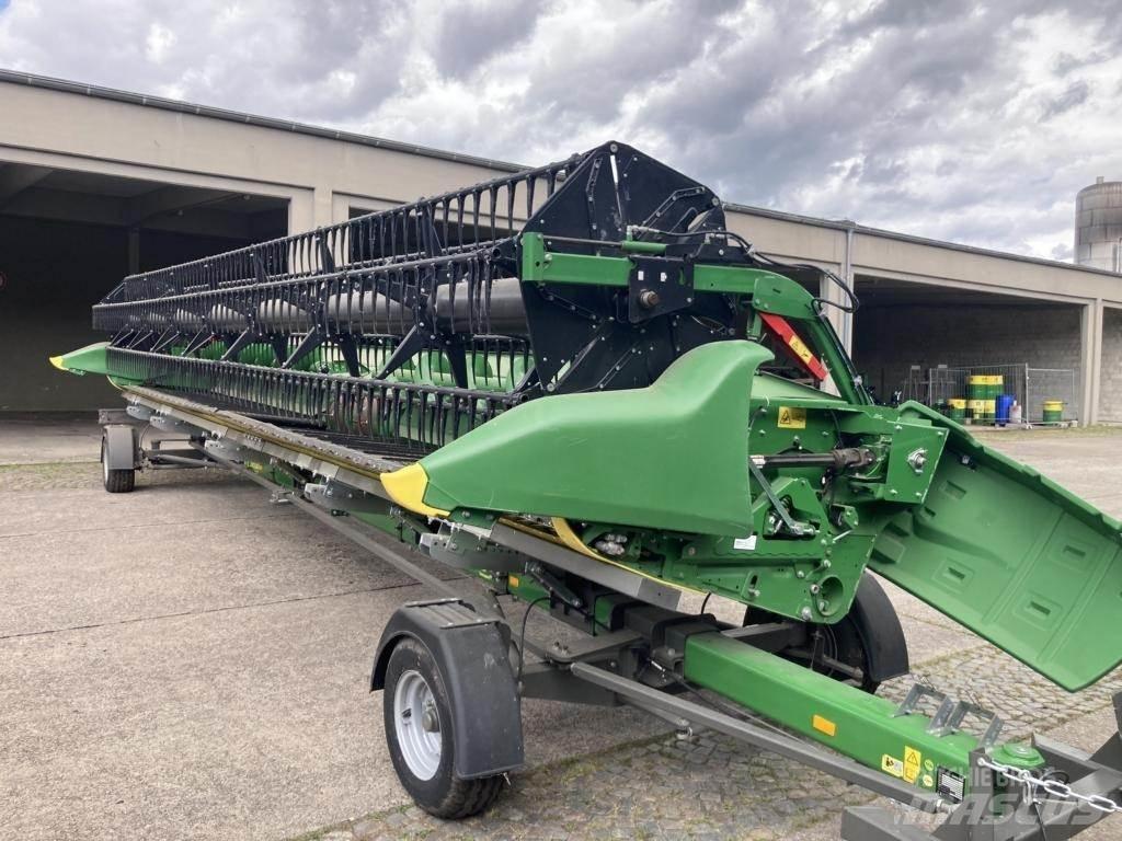 John Deere RD35F Betakarító fejek