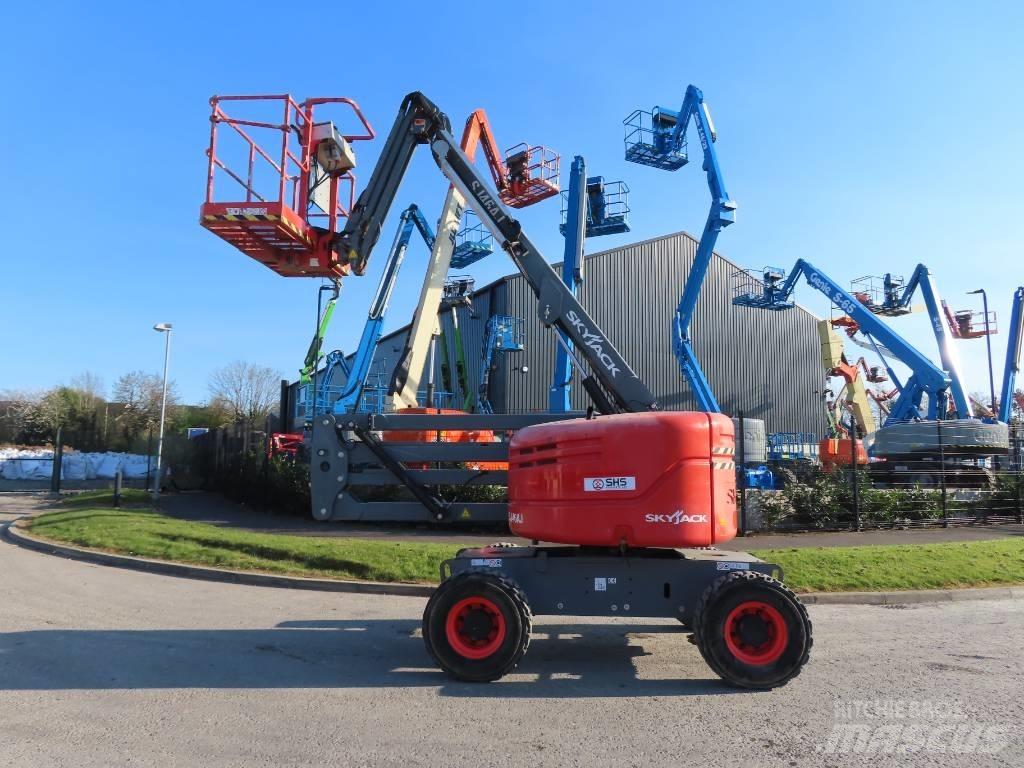 SkyJack SJ 46 AJ Karos emelők