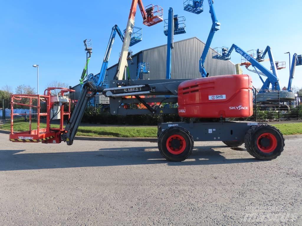 SkyJack SJ 46 AJ Karos emelők