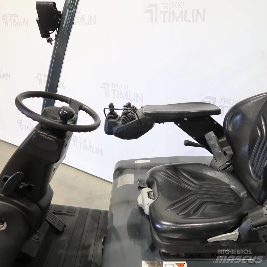 Toyota 8FBMT35 Elektromos targoncák