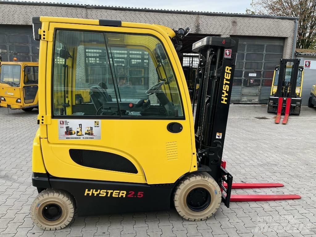 Hyster J2.5XN Elektromos targoncák