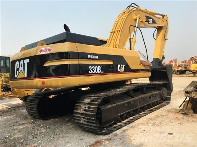 CAT 330 B L Lánctalpas kotrók