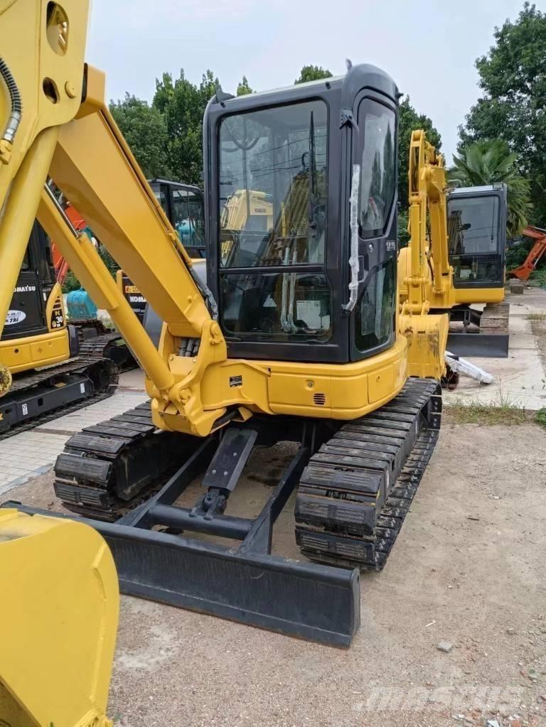 Komatsu PC 30 Mini kotrók < 7t