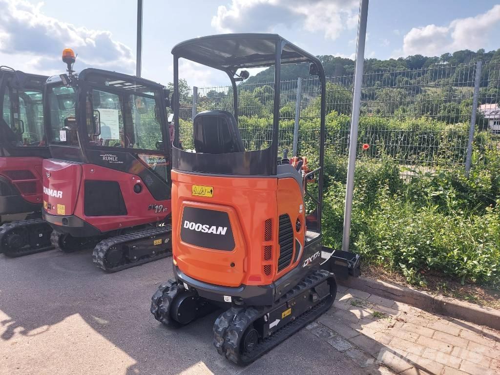 Doosan DX 17 Mini kotrók < 7t