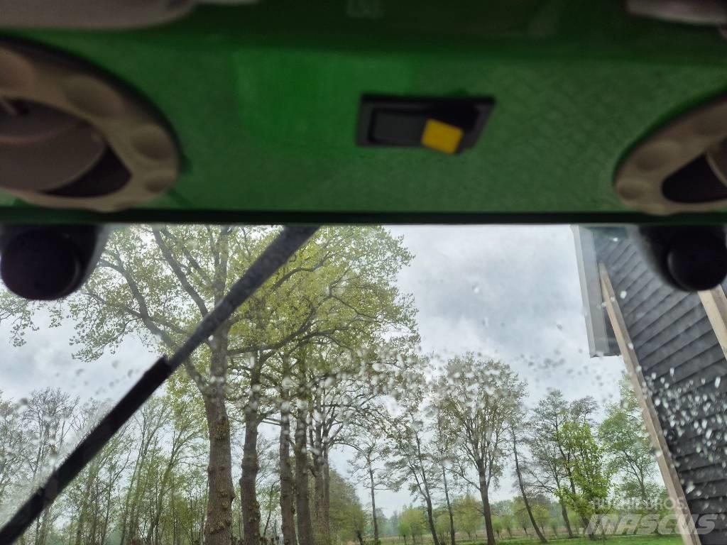 John Deere 2520 Kompakt traktorok